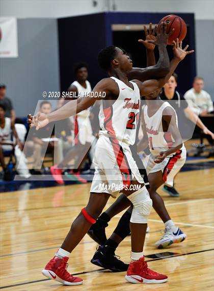 Thumbnail 2 in Clearwater vs Booker (Prep Hoops Sunbash) photogallery.