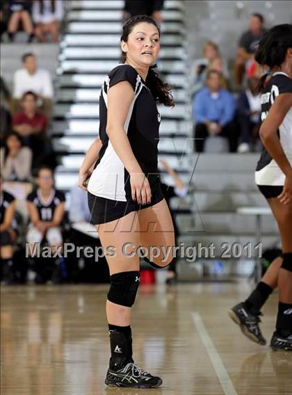 Thumbnail 2 in Northridge Academy vs. Elizabeth Learning Center (CIF LACS Small School Final) photogallery.