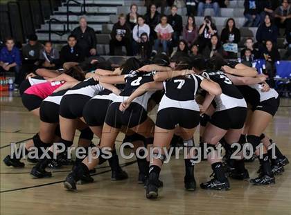 Thumbnail 3 in Northridge Academy vs. Elizabeth Learning Center (CIF LACS Small School Final) photogallery.