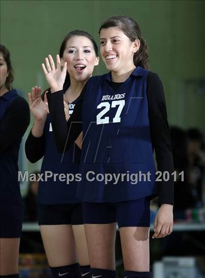 Thumbnail 1 in Northridge Academy vs. Elizabeth Learning Center (CIF LACS Small School Final) photogallery.