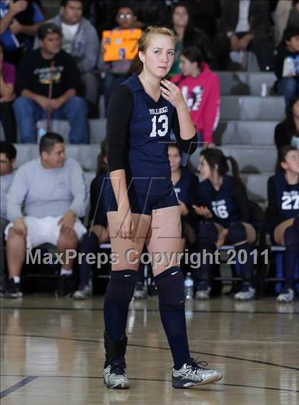 Thumbnail 1 in Northridge Academy vs. Elizabeth Learning Center (CIF LACS Small School Final) photogallery.