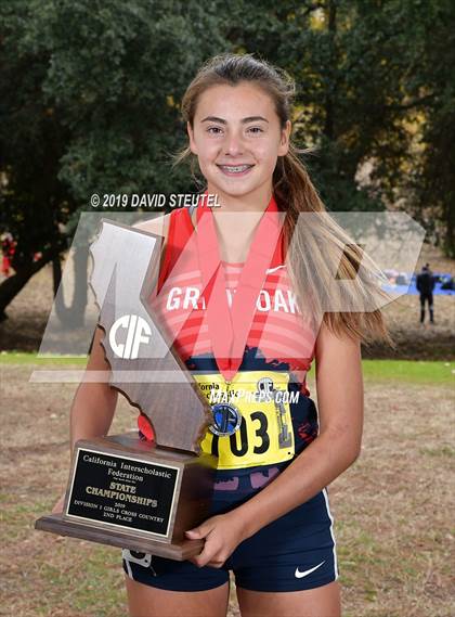 Thumbnail 2 in CIF State Cross Country Championships (Girls Awards) photogallery.