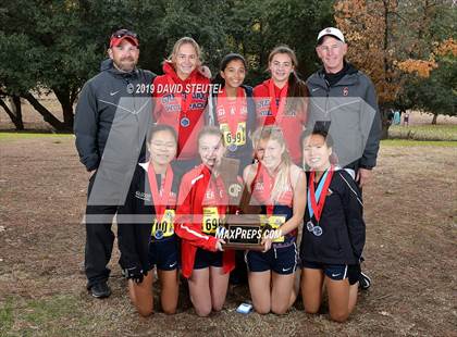 Thumbnail 3 in CIF State Cross Country Championships (Girls Awards) photogallery.
