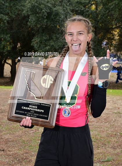 Thumbnail 3 in CIF State Cross Country Championships (Girls Awards) photogallery.