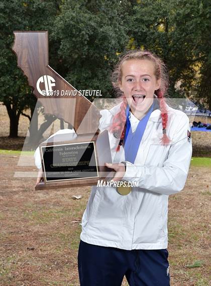 Thumbnail 1 in CIF State Cross Country Championships (Girls Awards) photogallery.