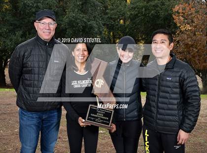 Thumbnail 3 in CIF State Cross Country Championships (Girls Awards) photogallery.