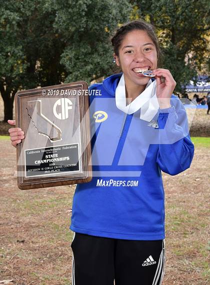 Thumbnail 1 in CIF State Cross Country Championships (Girls Awards) photogallery.