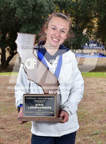 Thumbnail 3 in CIF State Cross Country Championships (Girls Awards) photogallery.