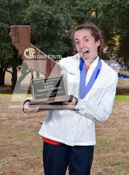 Thumbnail 2 in CIF State Cross Country Championships (Girls Awards) photogallery.