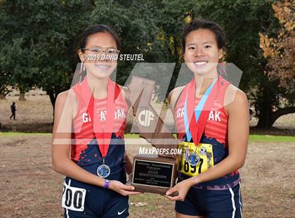 Thumbnail 2 in CIF State Cross Country Championships (Girls Awards) photogallery.