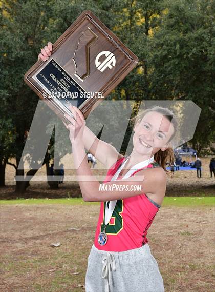 Thumbnail 3 in CIF State Cross Country Championships (Girls Awards) photogallery.