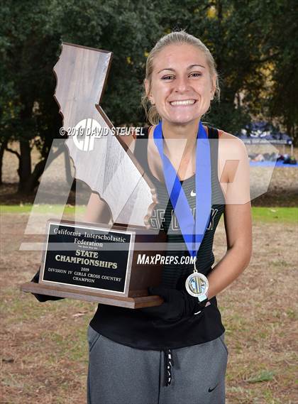 Thumbnail 3 in CIF State Cross Country Championships (Girls Awards) photogallery.