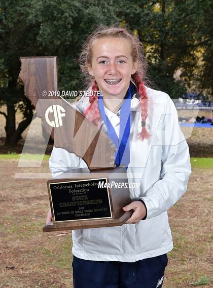 Thumbnail 3 in CIF State Cross Country Championships (Girls Awards) photogallery.
