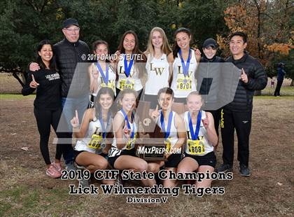 Thumbnail 1 in CIF State Cross Country Championships (Girls Awards) photogallery.