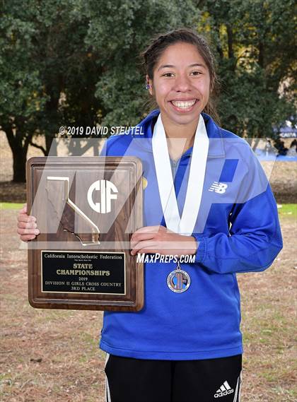 Thumbnail 3 in CIF State Cross Country Championships (Girls Awards) photogallery.