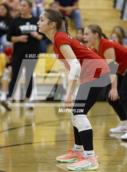 Thumbnail 1 in  Huntington North @ Leo photogallery.