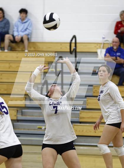 Thumbnail 3 in  Huntington North @ Leo photogallery.