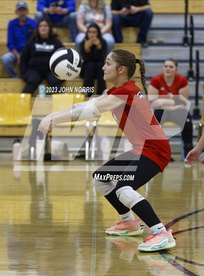Thumbnail 1 in  Huntington North @ Leo photogallery.