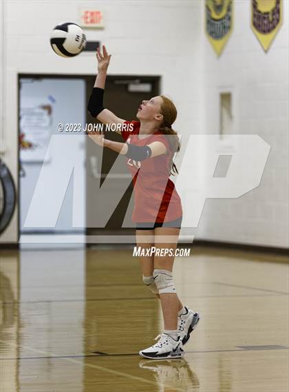 Thumbnail 3 in  Huntington North @ Leo photogallery.