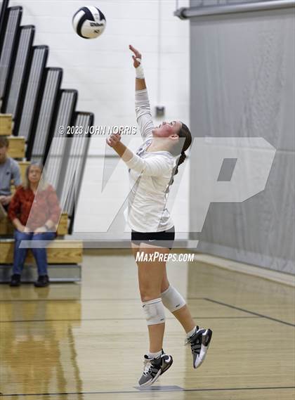 Thumbnail 2 in  Huntington North @ Leo photogallery.