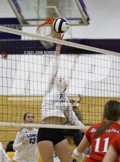 Thumbnail 2 in  Huntington North @ Leo photogallery.