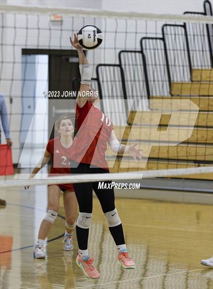 Thumbnail 2 in  Huntington North @ Leo photogallery.