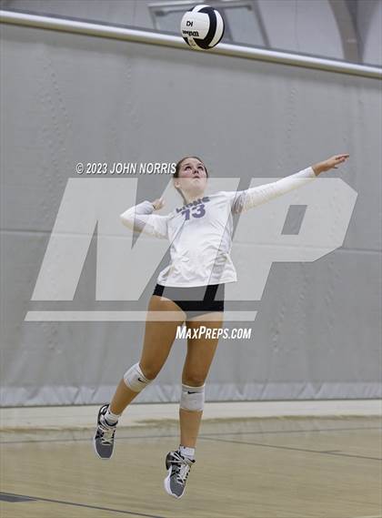 Thumbnail 2 in  Huntington North @ Leo photogallery.