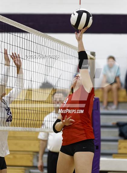 Thumbnail 3 in  Huntington North @ Leo photogallery.