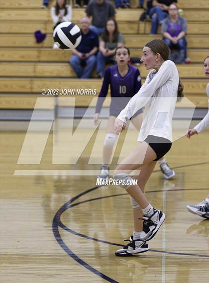 Thumbnail 3 in  Huntington North @ Leo photogallery.