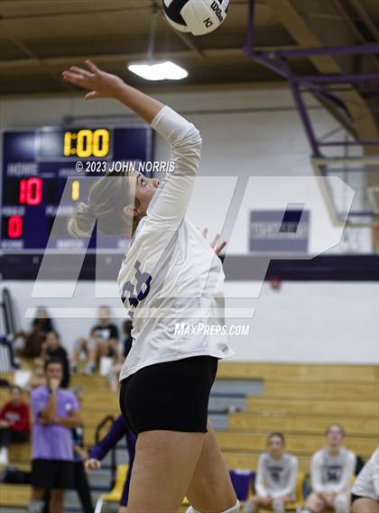 Thumbnail 2 in  Huntington North @ Leo photogallery.
