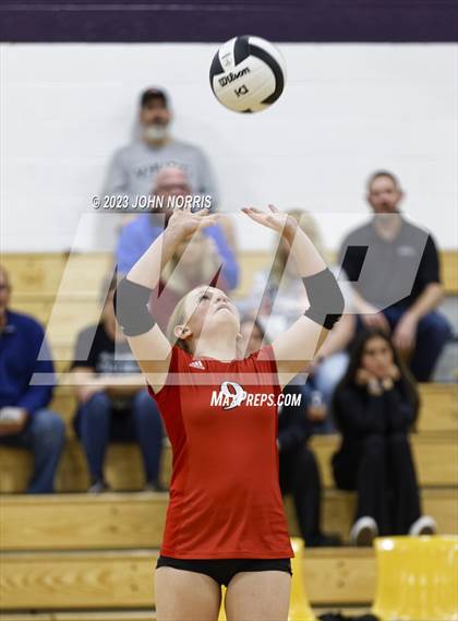 Thumbnail 1 in  Huntington North @ Leo photogallery.