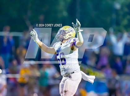 Thumbnail 2 in Ascension Catholic vs Dunham photogallery.