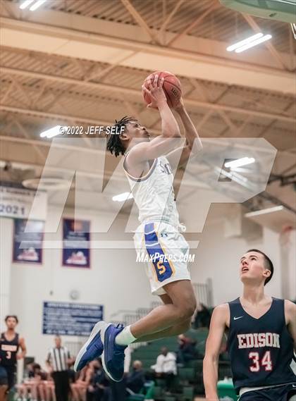 Thumbnail 3 in Edison vs. Oscar Smith photogallery.