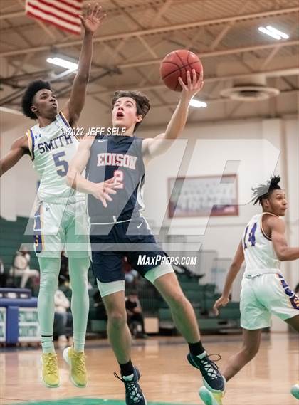 Thumbnail 2 in Edison vs. Oscar Smith photogallery.