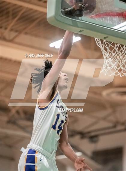 Thumbnail 1 in Edison vs. Oscar Smith photogallery.