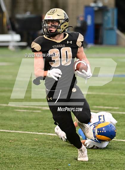 Thumbnail 3 in Rockville vs. Daniel Hand (CIAC Class M Final) photogallery.