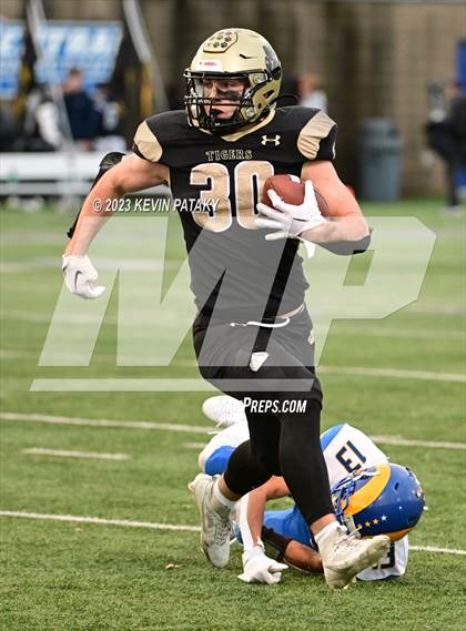 Thumbnail 2 in Rockville vs. Daniel Hand (CIAC Class M Final) photogallery.
