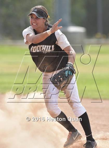 Thumbnail 2 in Foothill @ Brea Olinda photogallery.