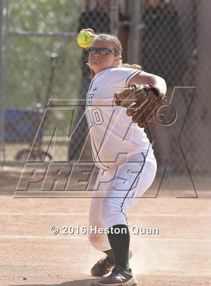 Thumbnail 1 in Foothill @ Brea Olinda photogallery.