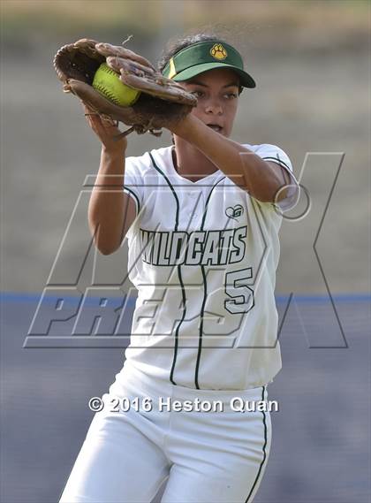 Thumbnail 2 in Foothill @ Brea Olinda photogallery.