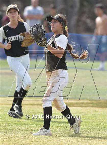 Thumbnail 2 in Foothill @ Brea Olinda photogallery.
