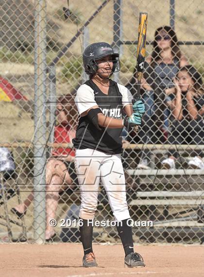 Thumbnail 1 in Foothill @ Brea Olinda photogallery.