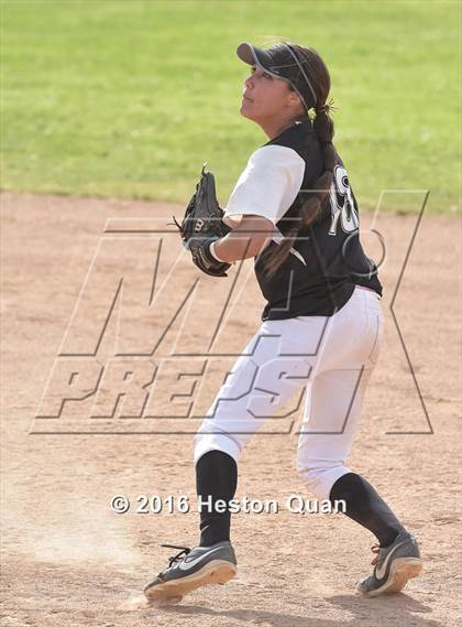 Thumbnail 1 in Foothill @ Brea Olinda photogallery.