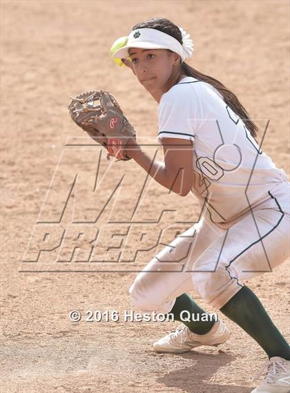 Thumbnail 1 in Foothill @ Brea Olinda photogallery.