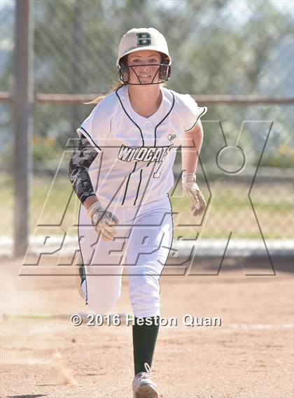 Thumbnail 1 in Foothill @ Brea Olinda photogallery.