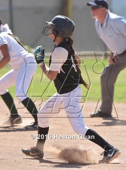 Thumbnail 3 in Foothill @ Brea Olinda photogallery.