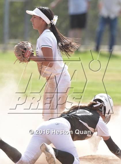 Thumbnail 3 in Foothill @ Brea Olinda photogallery.
