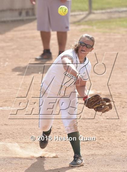 Thumbnail 2 in Foothill @ Brea Olinda photogallery.