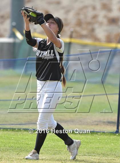 Thumbnail 3 in Foothill @ Brea Olinda photogallery.