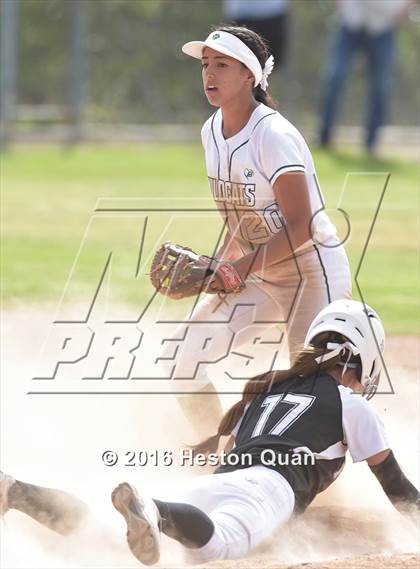 Thumbnail 2 in Foothill @ Brea Olinda photogallery.